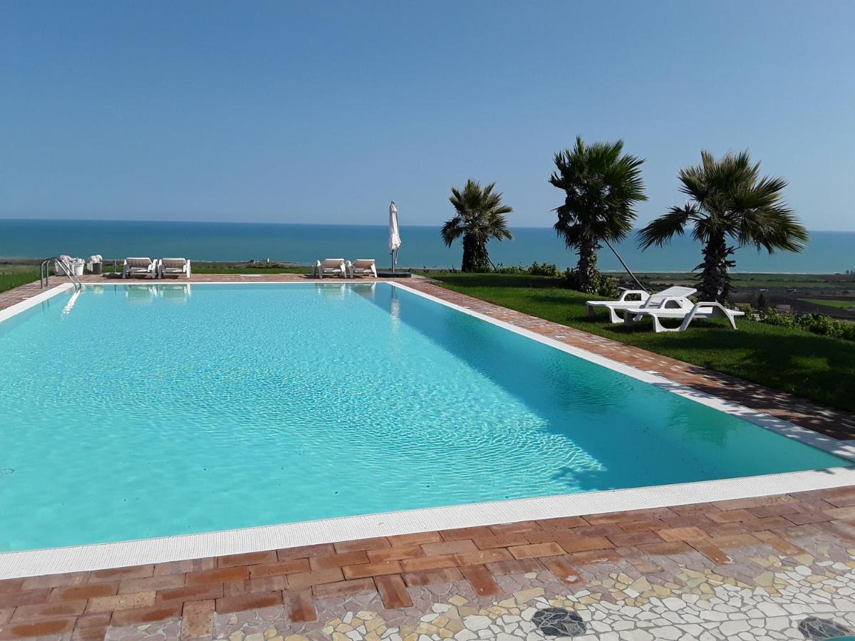Вилла In Collina Sul Mare... Монтенеро-ди-Бизачча Экстерьер фото