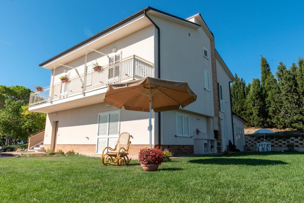 Вилла In Collina Sul Mare... Монтенеро-ди-Бизачча Экстерьер фото